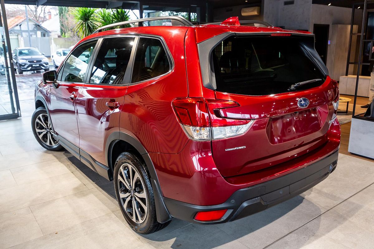 2021 Subaru Forester 2.5i Premium S5
