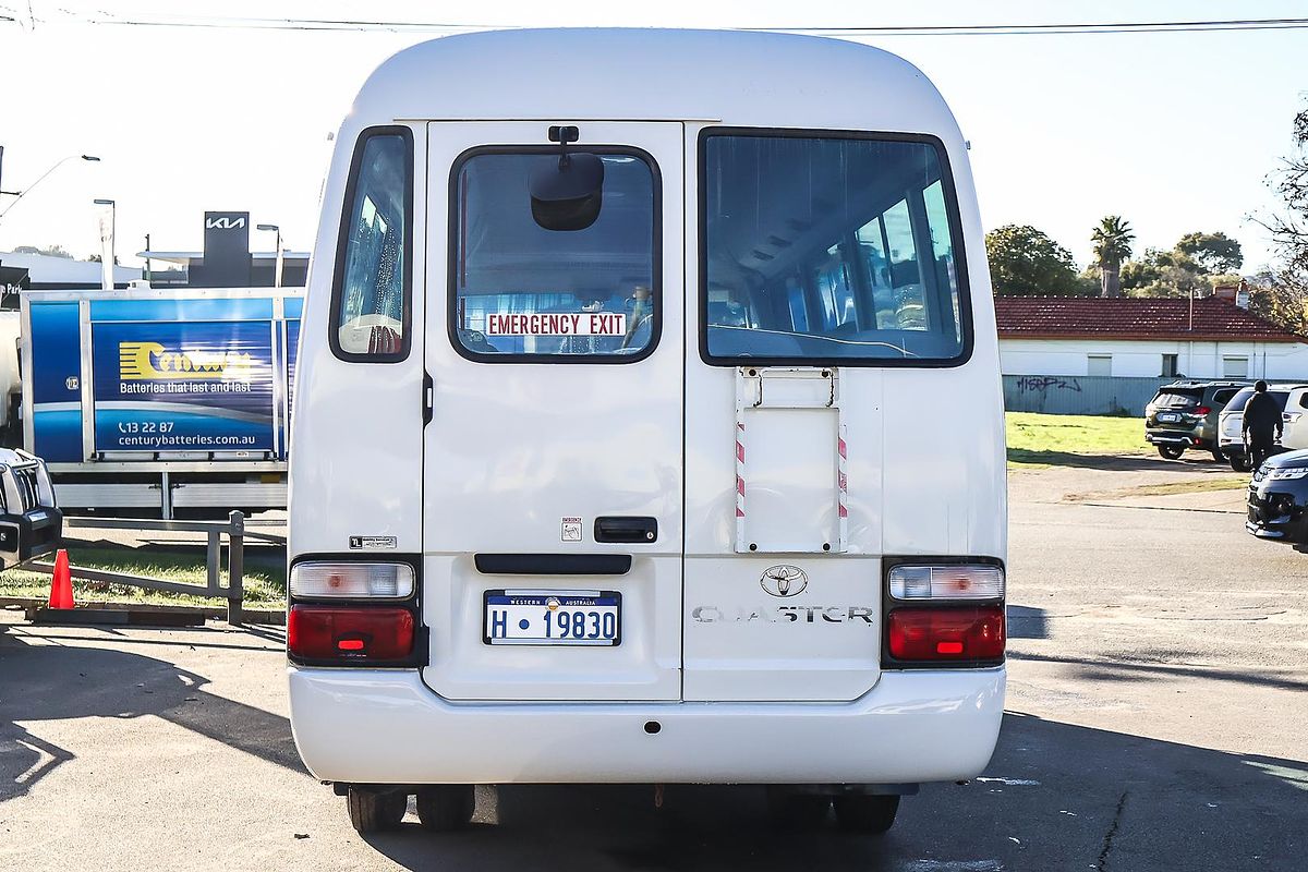 2011 Toyota Coaster XZB50R