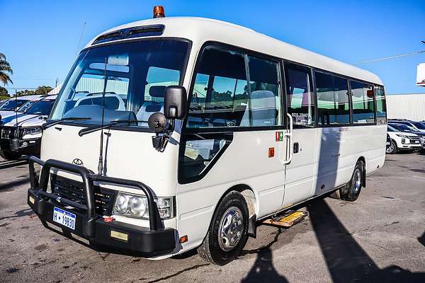 2011 Toyota Coaster XZB50R