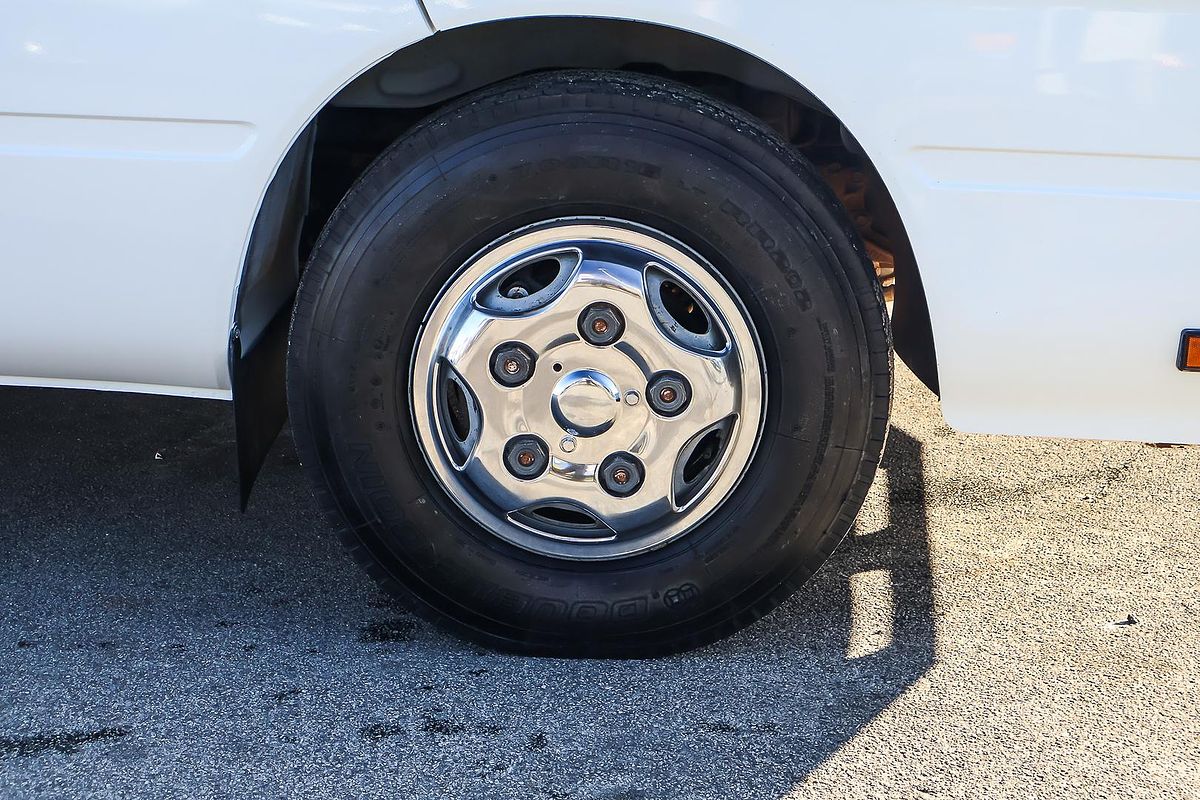 2011 Toyota Coaster XZB50R