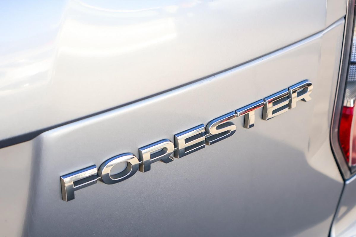 2014 Subaru Forester 2.5i-S S4