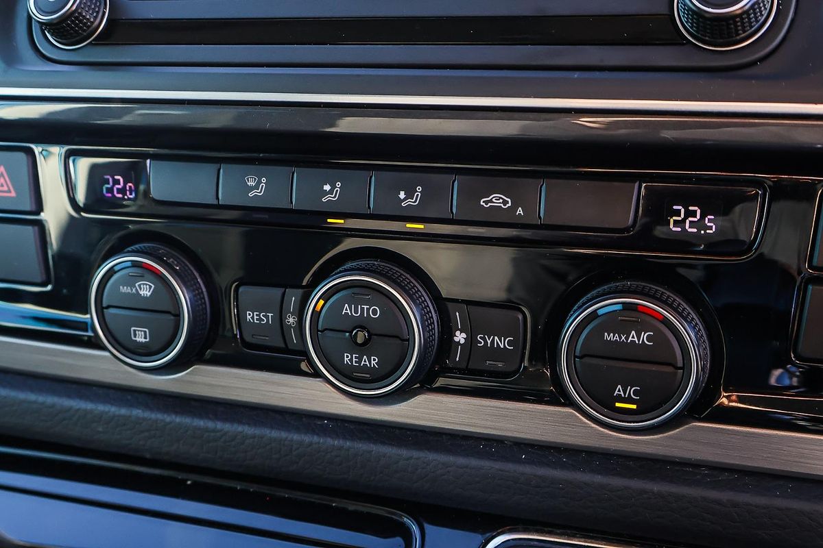 2020 Volkswagen Multivan TDI340 Comfortline Premium T6.1 LWB