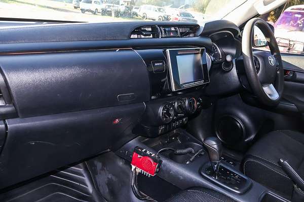 2019 Toyota Hilux SR GUN126R 4X4