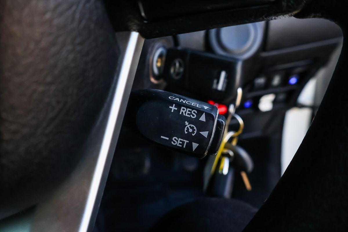 2019 Toyota Hilux SR GUN126R 4X4