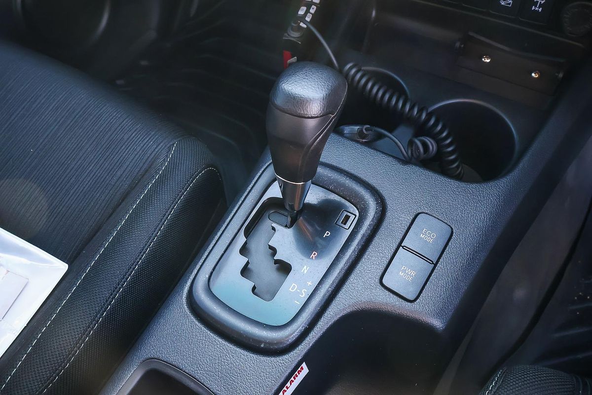 2019 Toyota Hilux SR GUN126R 4X4