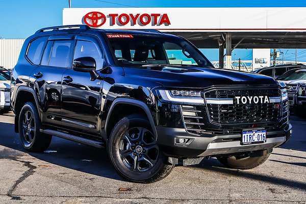2024 Toyota Landcruiser GR Sport FJA300R
