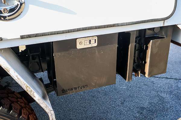 2019 Toyota Hilux SR GUN126R 4X4
