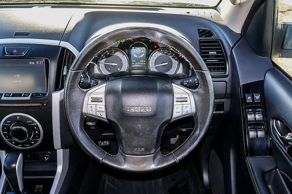 2021 Isuzu MU-X LS-T