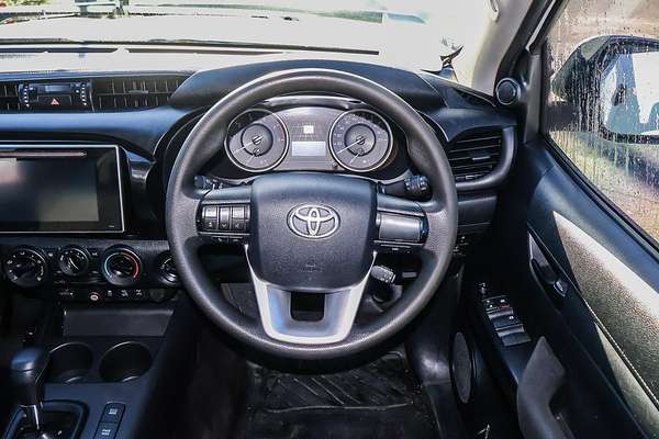 2019 Toyota Hilux SR GUN126R 4X4