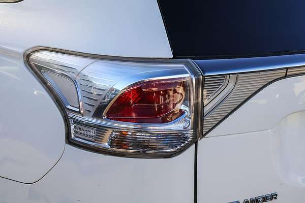 2014 Mitsubishi Outlander LS ZJ