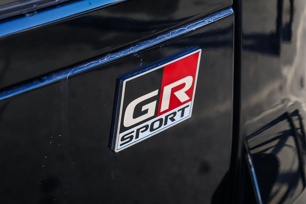 2024 Toyota Landcruiser GR Sport FJA300R