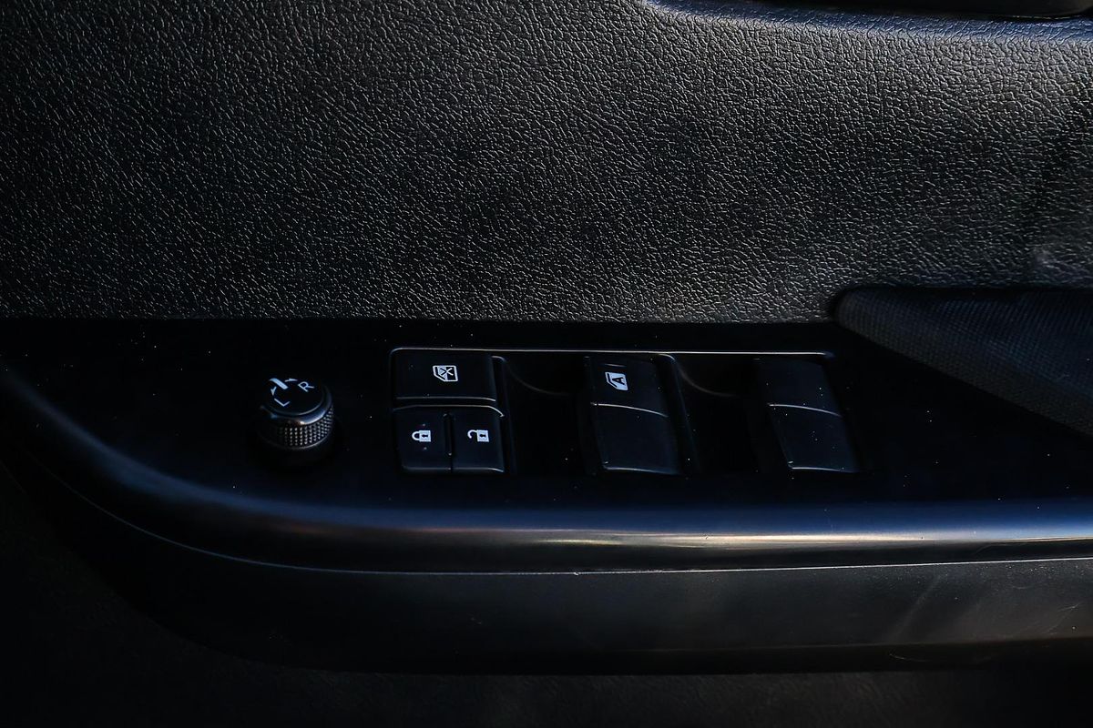 2019 Toyota Hilux SR GUN126R 4X4