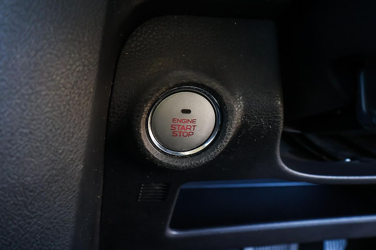 2021 Isuzu MU-X LS-T