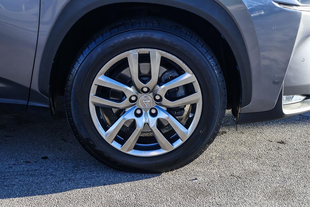 2016 Lexus NX NX200t Luxury AGZ10R