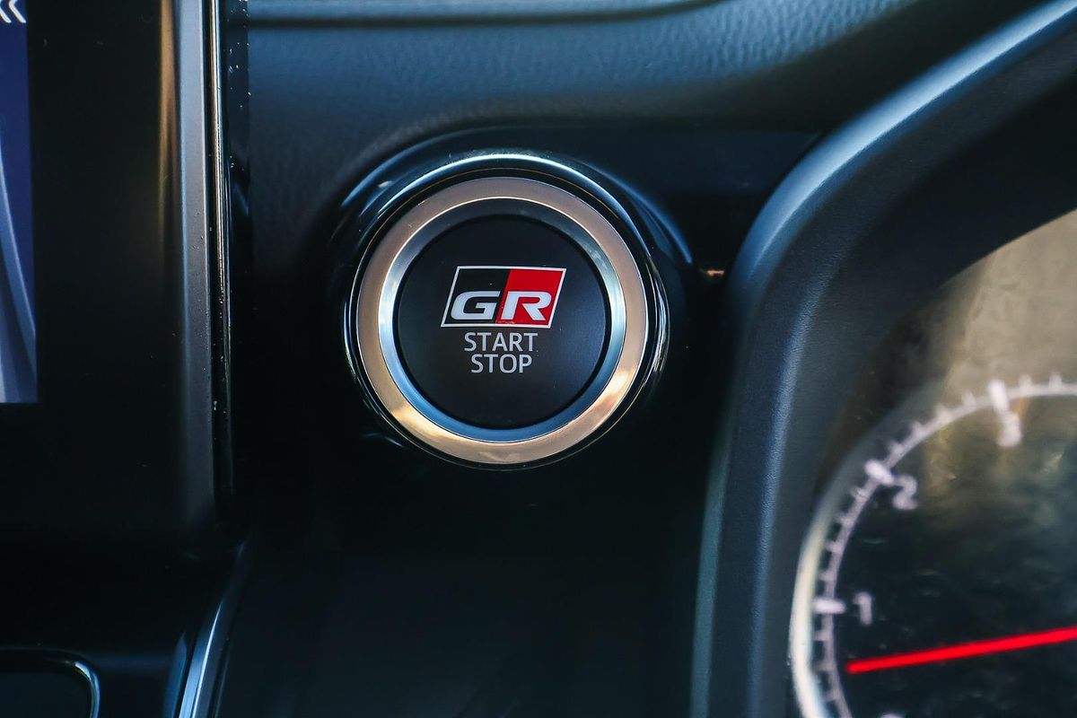 2024 Toyota Landcruiser GR Sport FJA300R