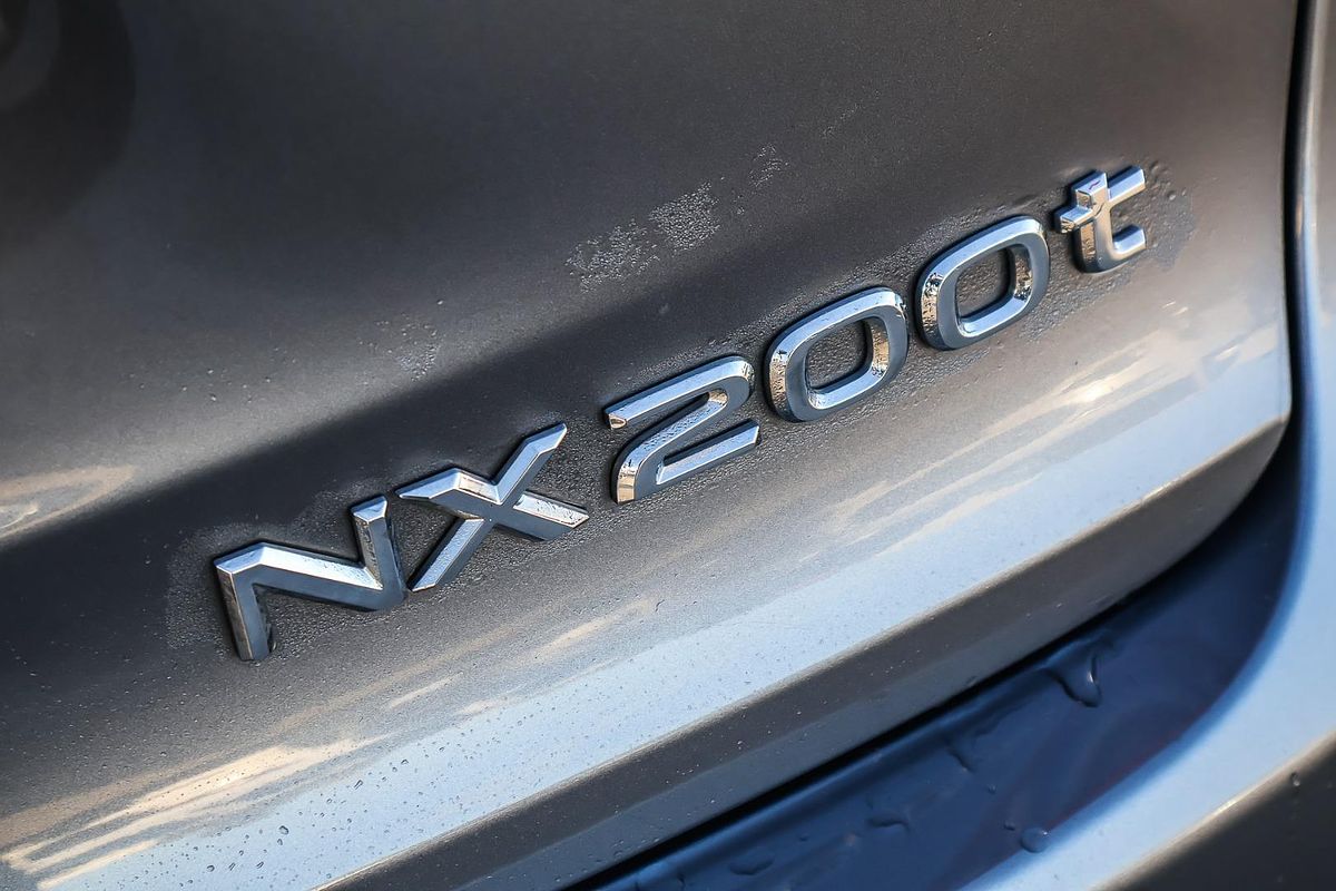 2016 Lexus NX NX200t Luxury AGZ10R