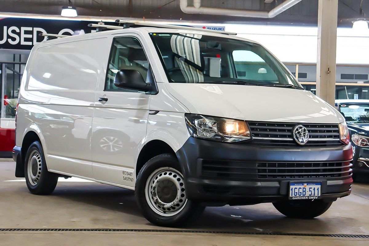 2017 Volkswagen Transporter TDI250 Runner T6 SWB