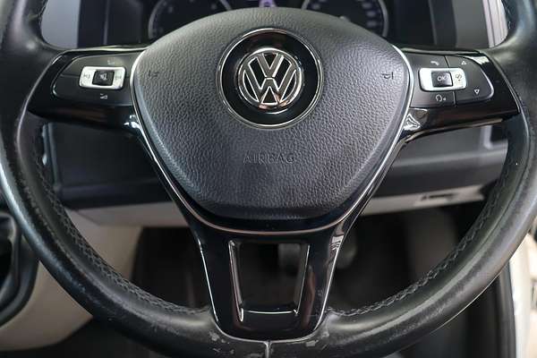 2017 Volkswagen Transporter TDI250 Runner T6 SWB