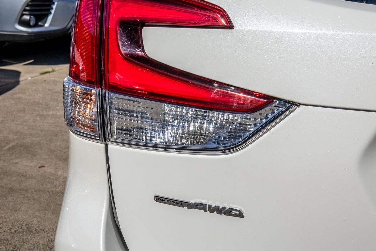 2019 Subaru Forester 2.5i-S S5