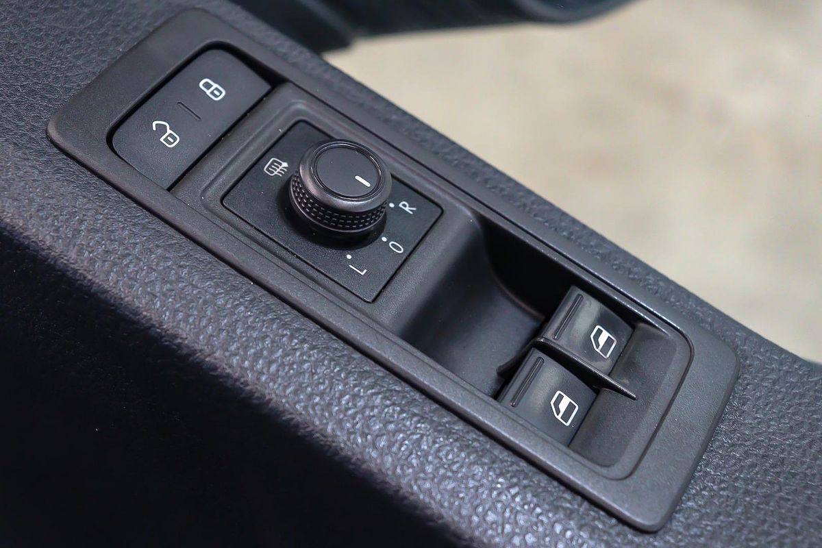 2017 Volkswagen Transporter TDI250 Runner T6 SWB
