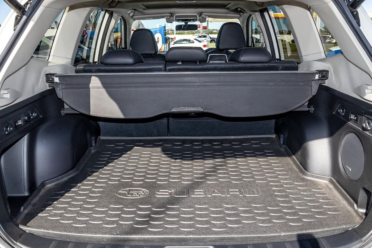 2019 Subaru Forester 2.5i-S S5