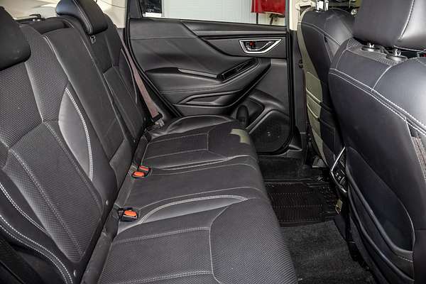 2019 Subaru Forester 2.5i-S S5