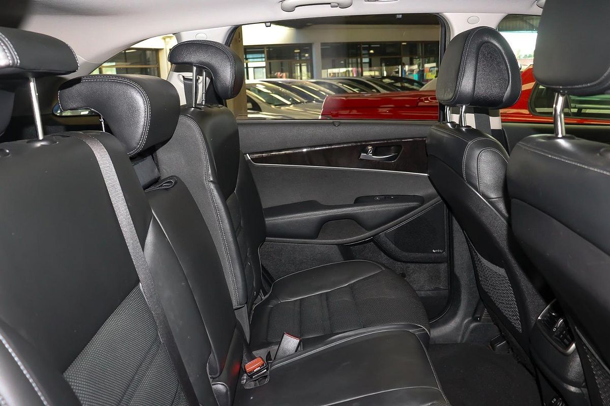 2017 Kia Sorento Platinum UM