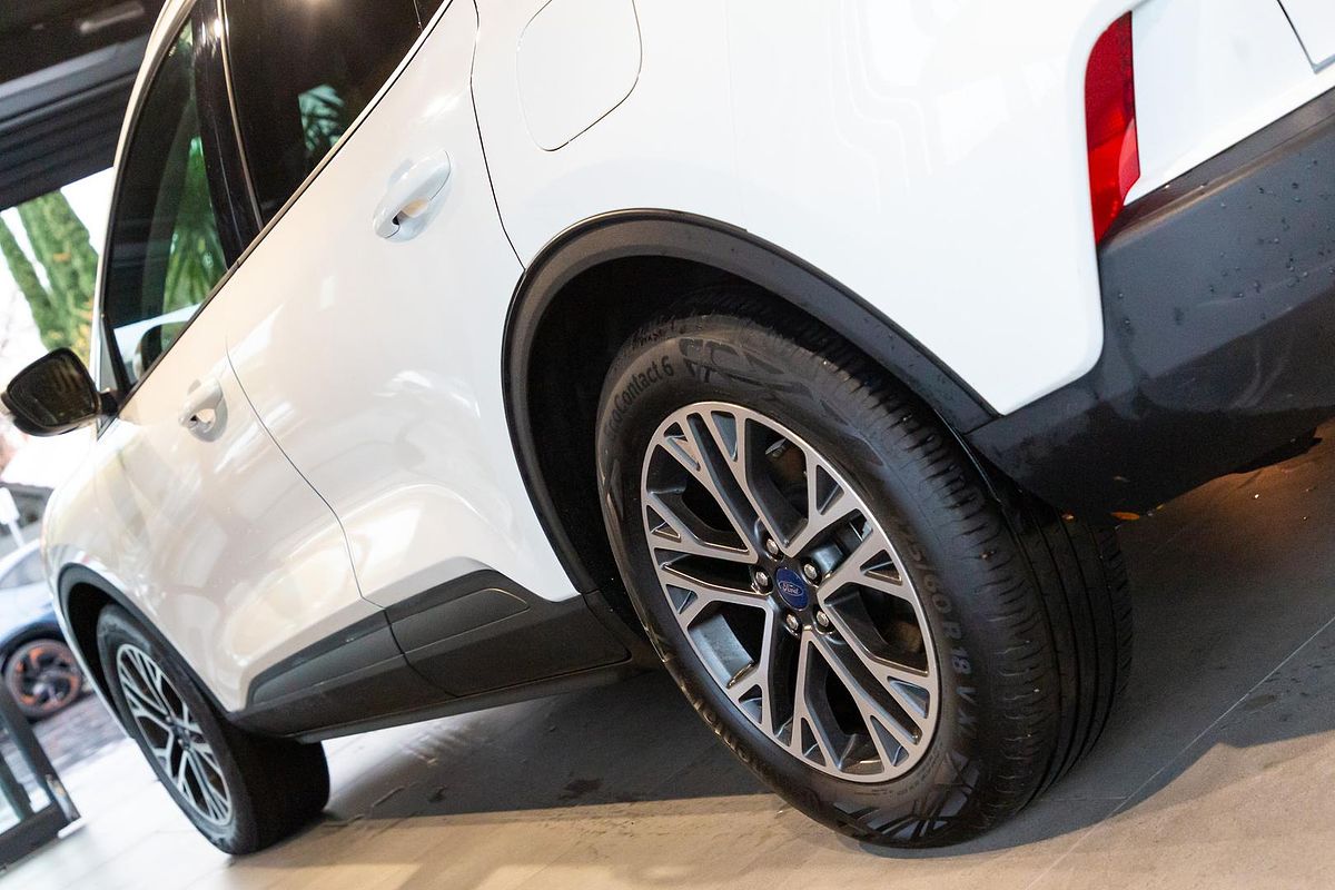 2021 Ford Escape ZH