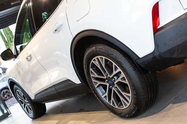 2021 Ford Escape ZH