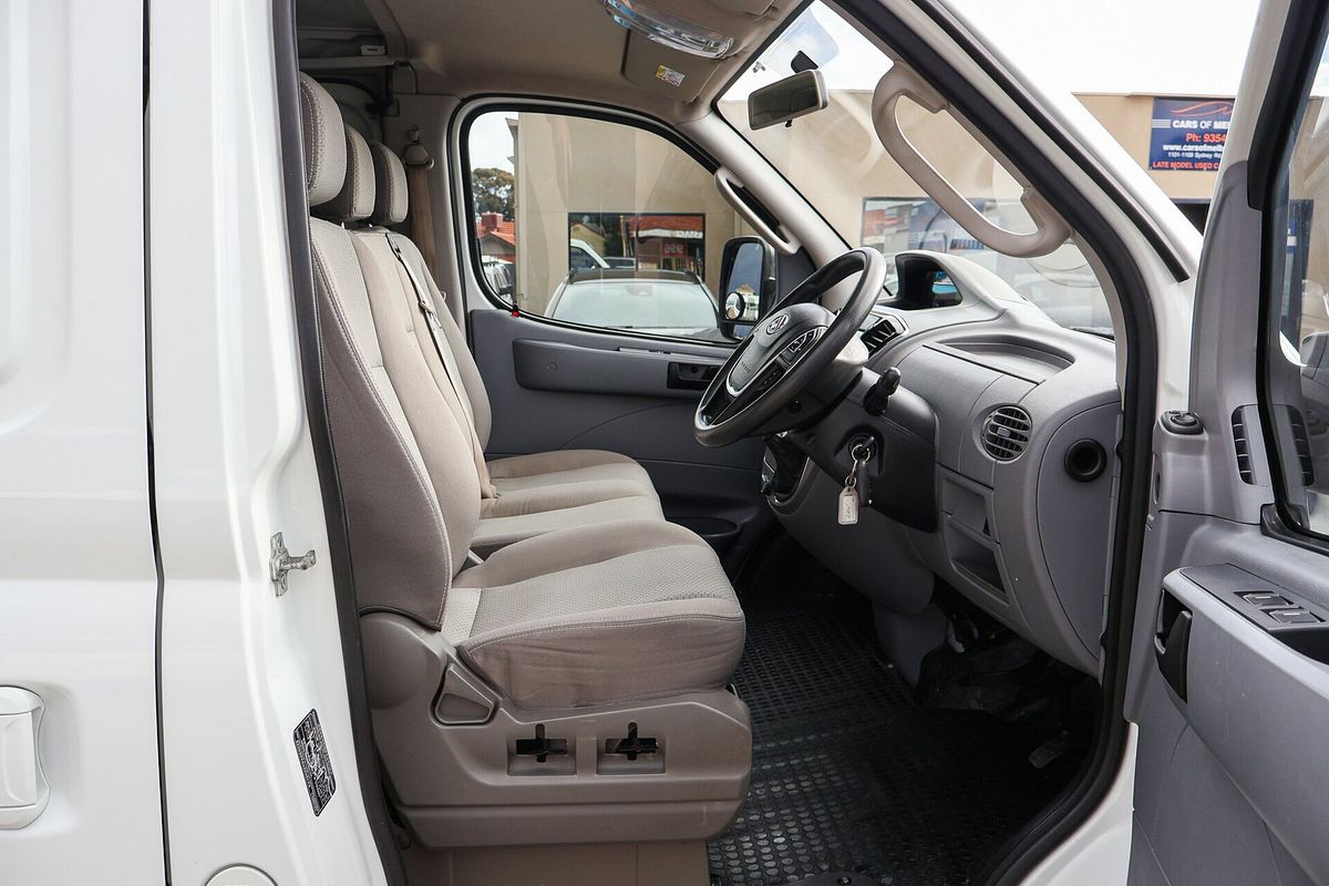 2022 LDV V80 SWB