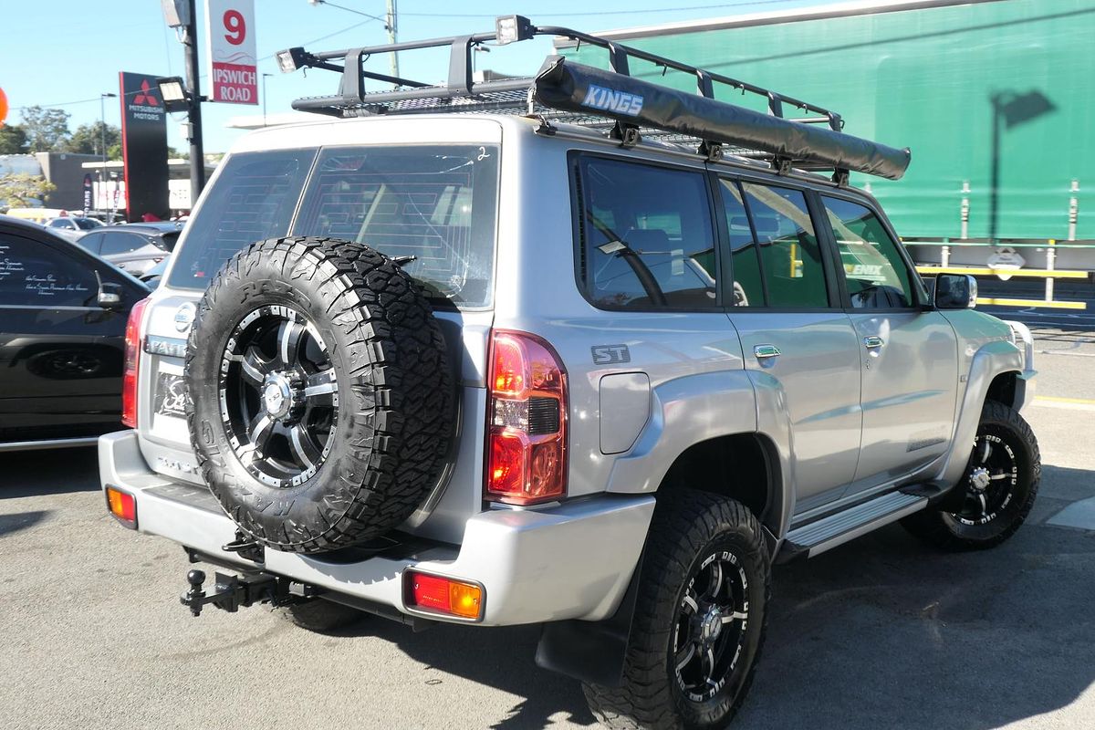 2015 Nissan Patrol ST Y61