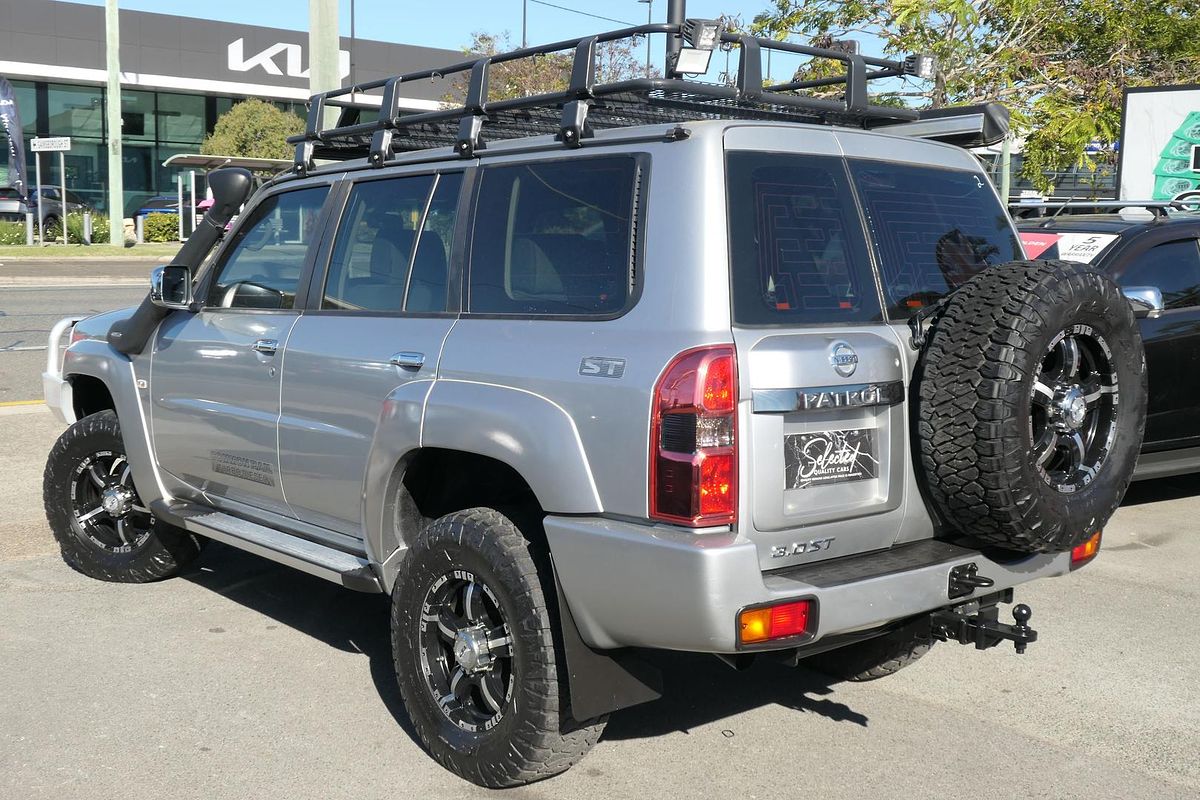 2015 Nissan Patrol ST Y61