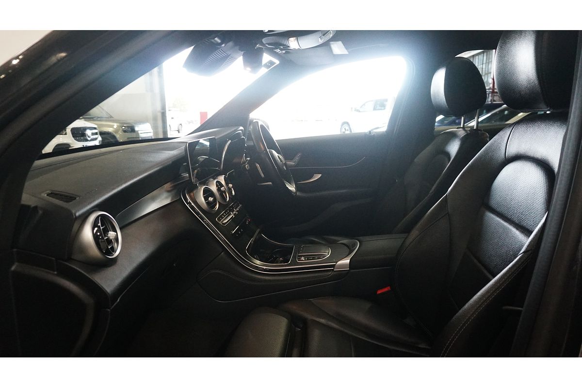 2021 Mercedes-Benz GLC-Class GLC300 X253