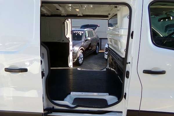 2021 Renault Trafic Premium 125kW X82 LWB