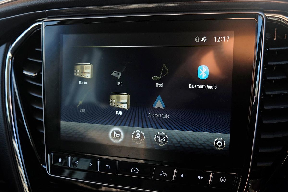 2023 Isuzu MU-X LS-T