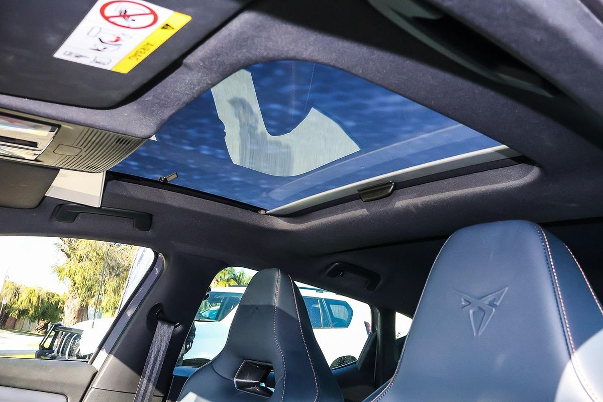 2023 CUPRA Leon VZx KL