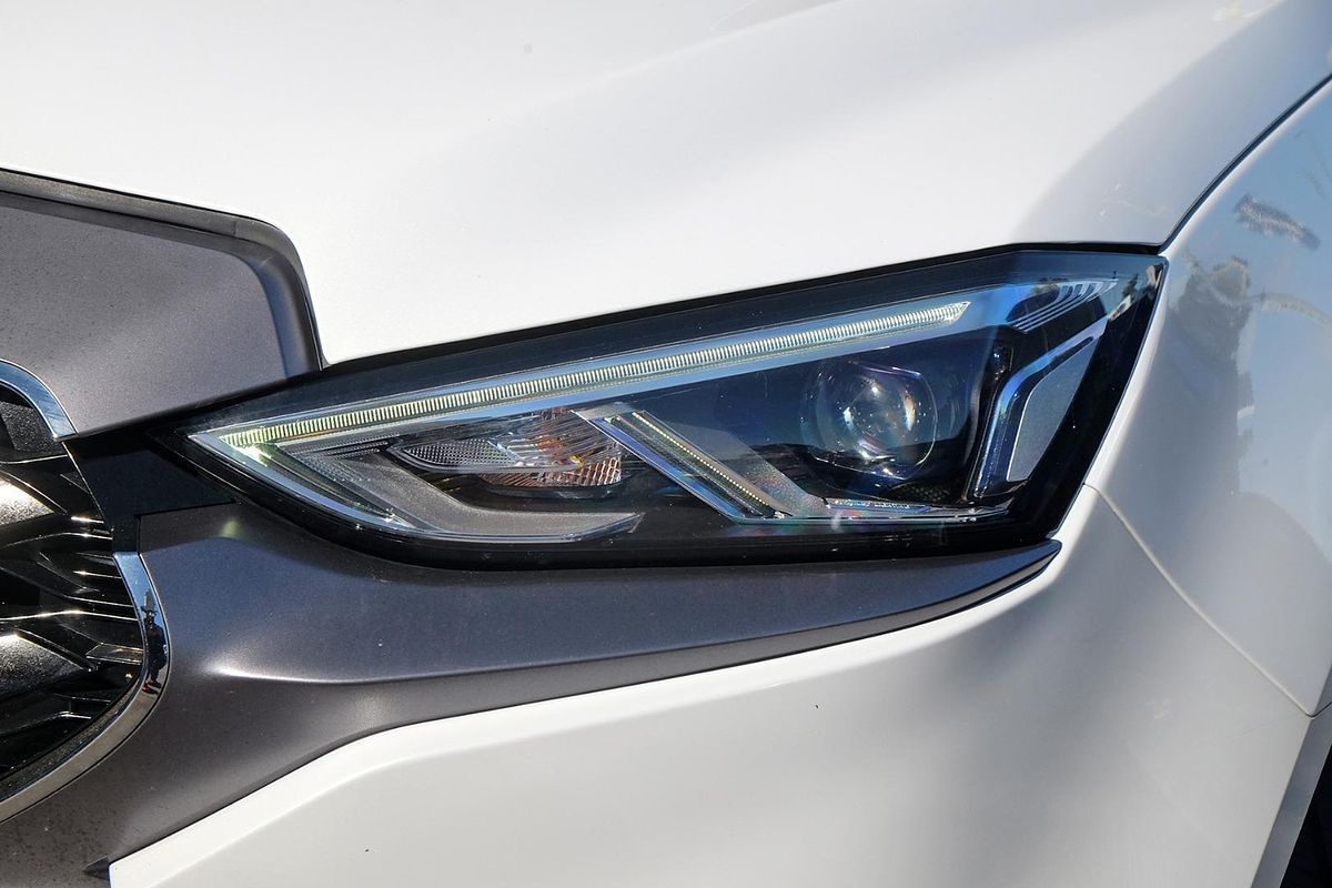 2023 Isuzu MU-X LS-T