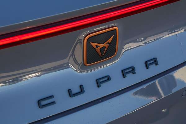 2023 CUPRA Leon VZx KL