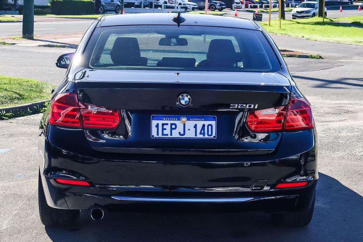 2014 BMW 3 Series 320i F30