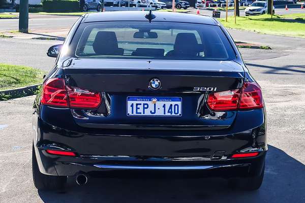2014 BMW 3 Series 320i F30