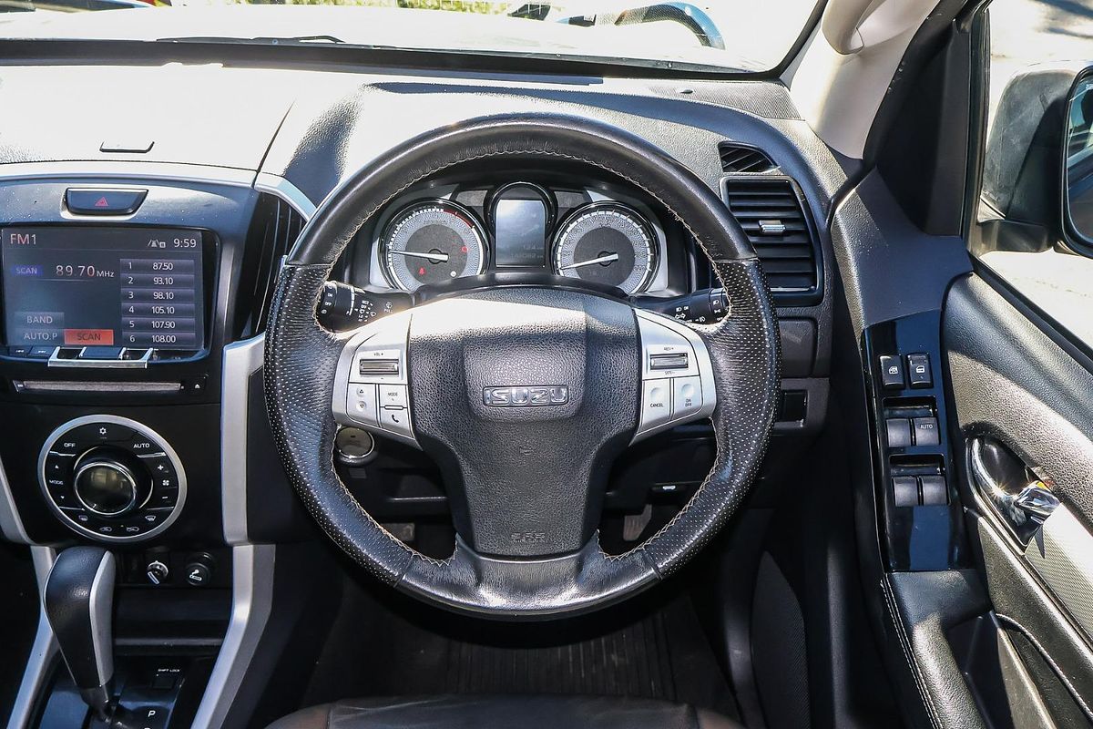 2018 Isuzu MU-X LS-T