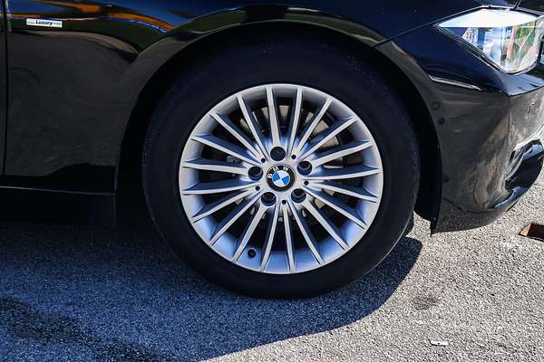2014 BMW 3 Series 320i F30