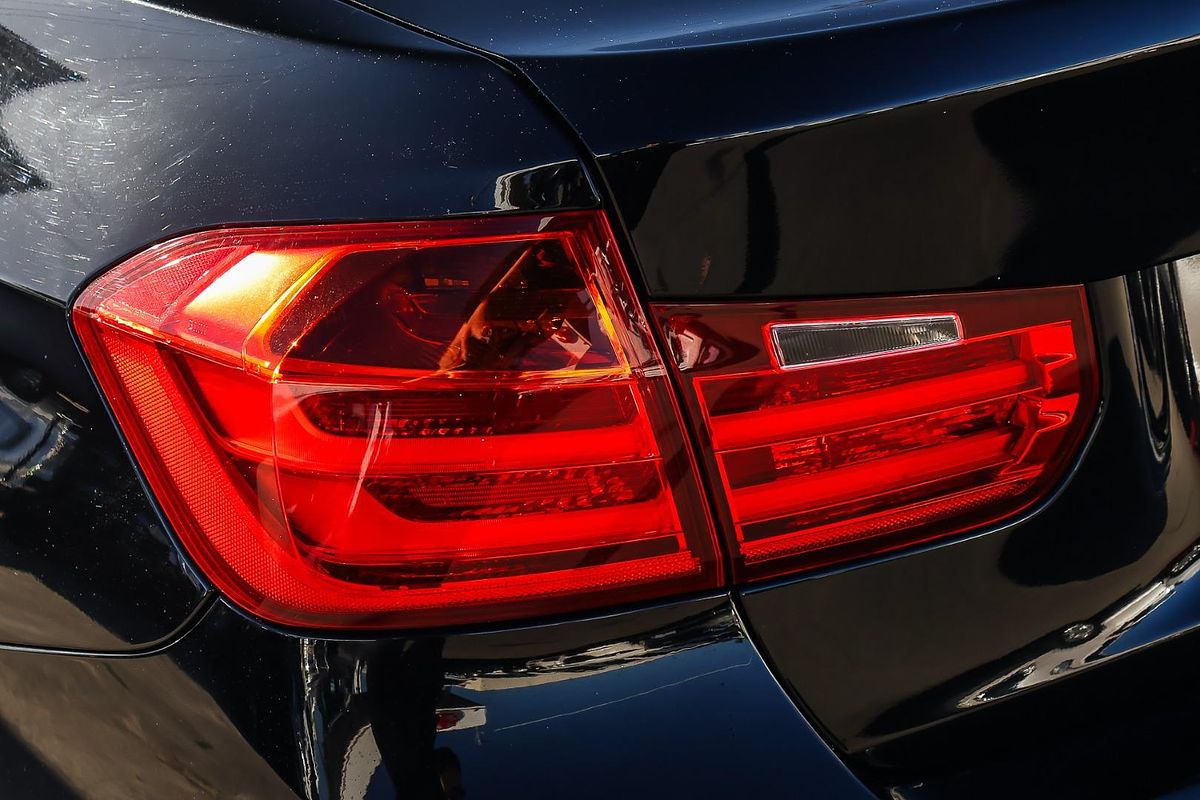 2014 BMW 3 Series 320i F30