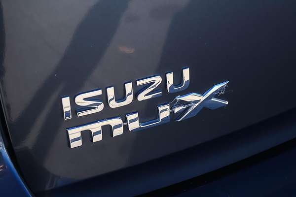 2018 Isuzu MU-X LS-T