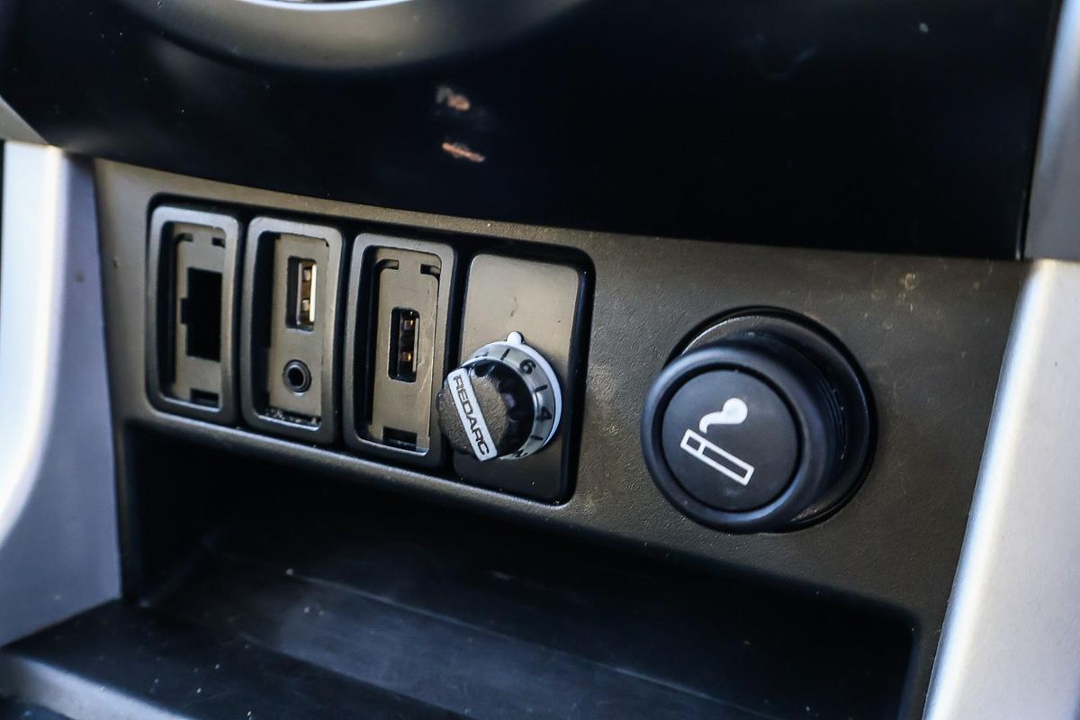 2018 Isuzu MU-X LS-T