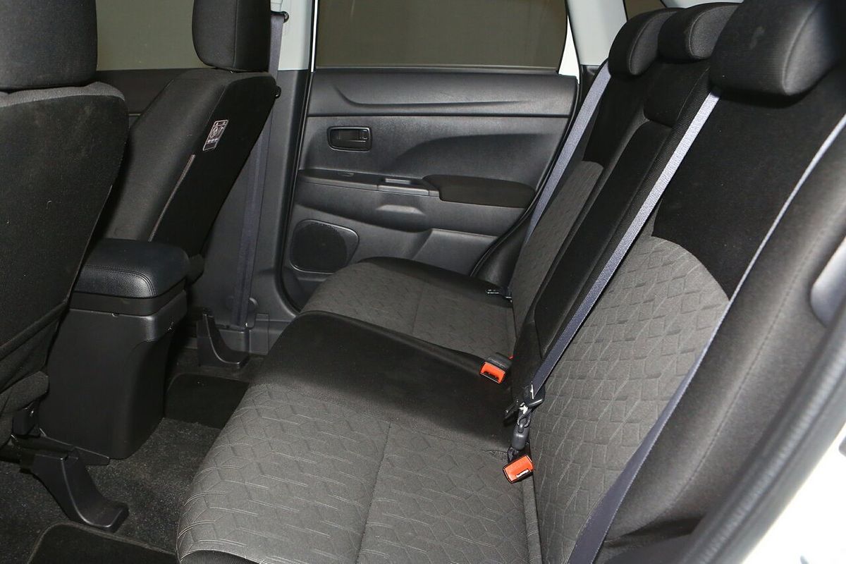 2020 Mitsubishi ASX ES XD