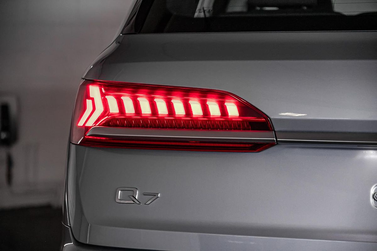 2023 Audi Q7 45 TDI 4M