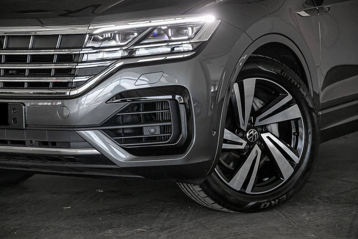 2022 Volkswagen Touareg 210TDI R-Line CR