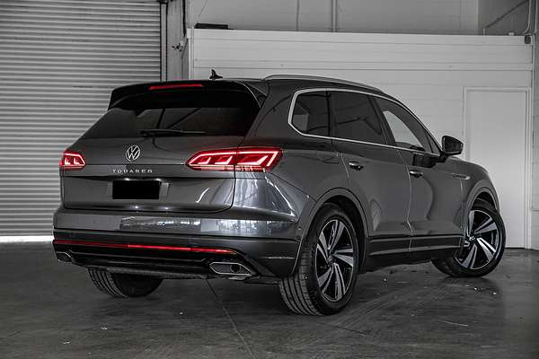 2022 Volkswagen Touareg 210TDI R-Line CR