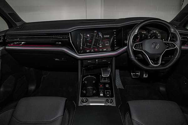 2022 Volkswagen Touareg 210TDI R-Line CR